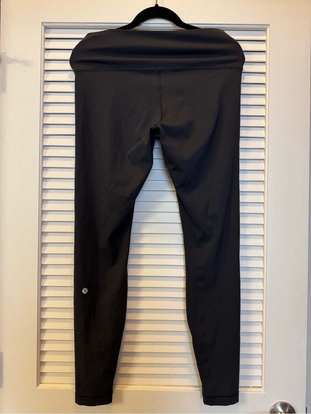 Lululemon Wunder Train High-Rise tight 28”, size 12 - Picture 2 of 4